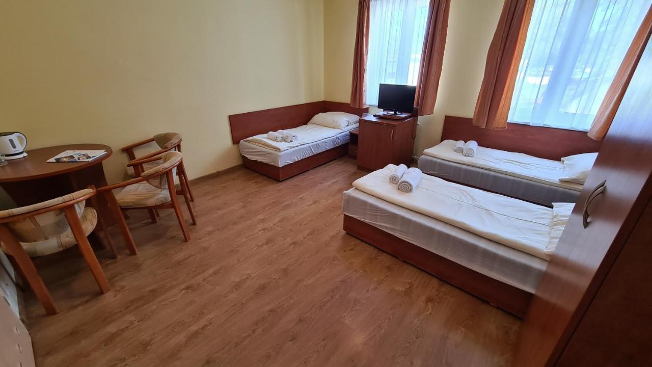 Zlota Rybka Natura Tour Dziwnówek Kültér fotó