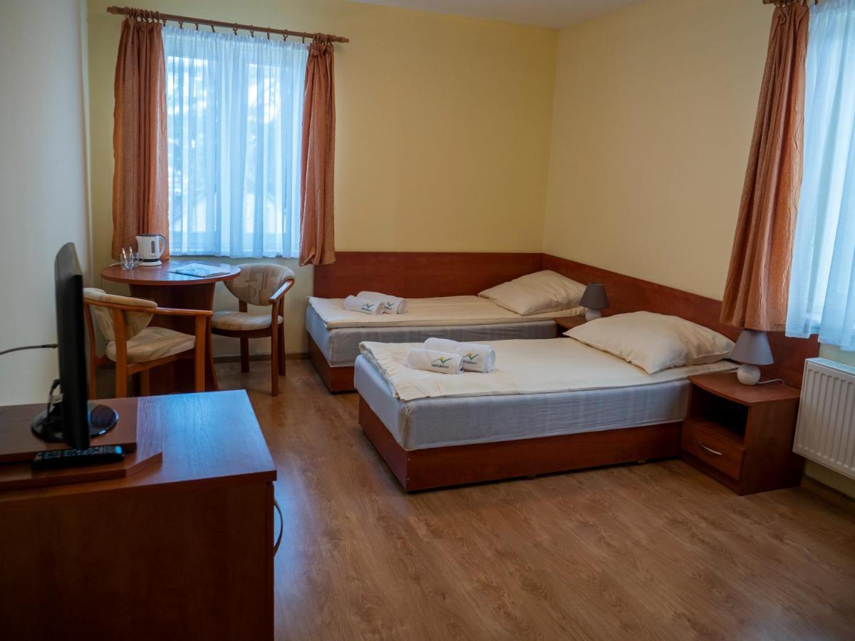 Zlota Rybka Natura Tour Dziwnówek Kültér fotó